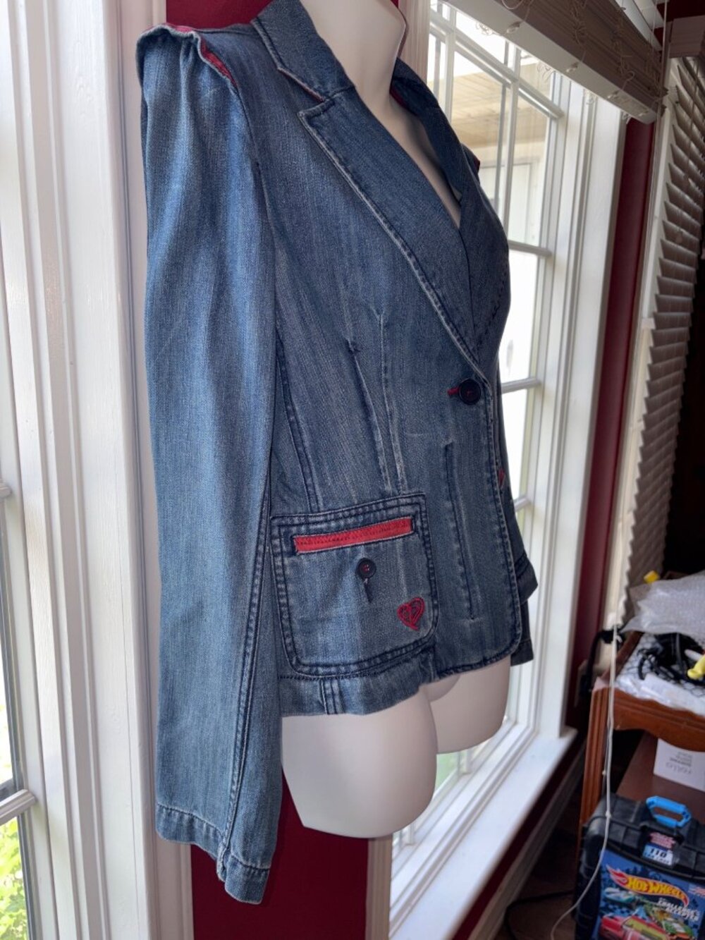Princy by Jessica Simpson jean denim jacket Y2K Distressed Preppy, Thrashed - Picture 3 of 16